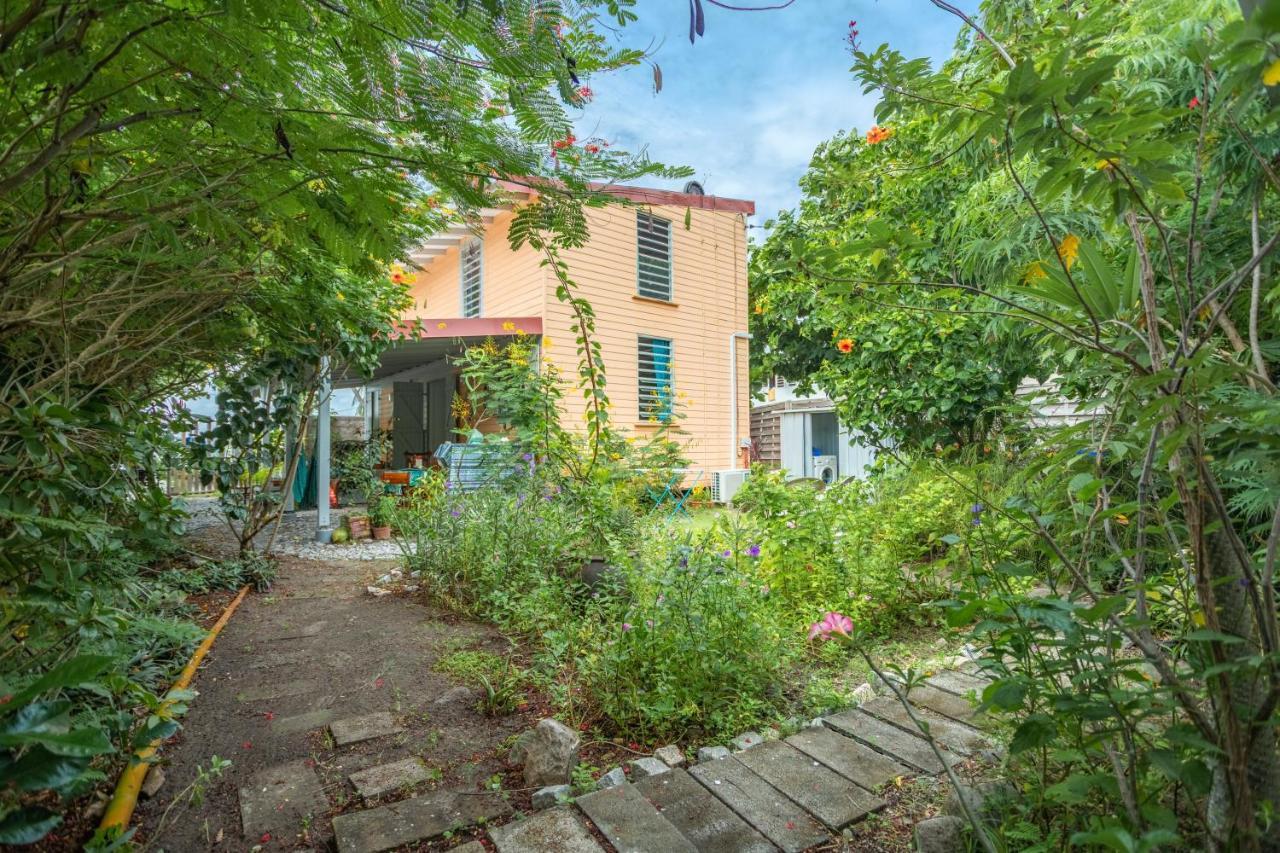 Appartement Charmant Au Carbet Avec Vue Sur La Mer 50 M² Le Carbet Exteriér fotografie